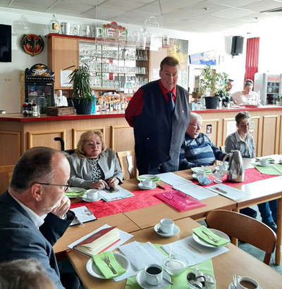 Mitglieder des Kreisverbandes Halberstadt mit Vorsitzendem Klaus-Dieter Schatter 